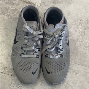 Grey Nike’s